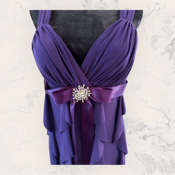 Betsy Adam’s purple dress - Picture 2 of 9